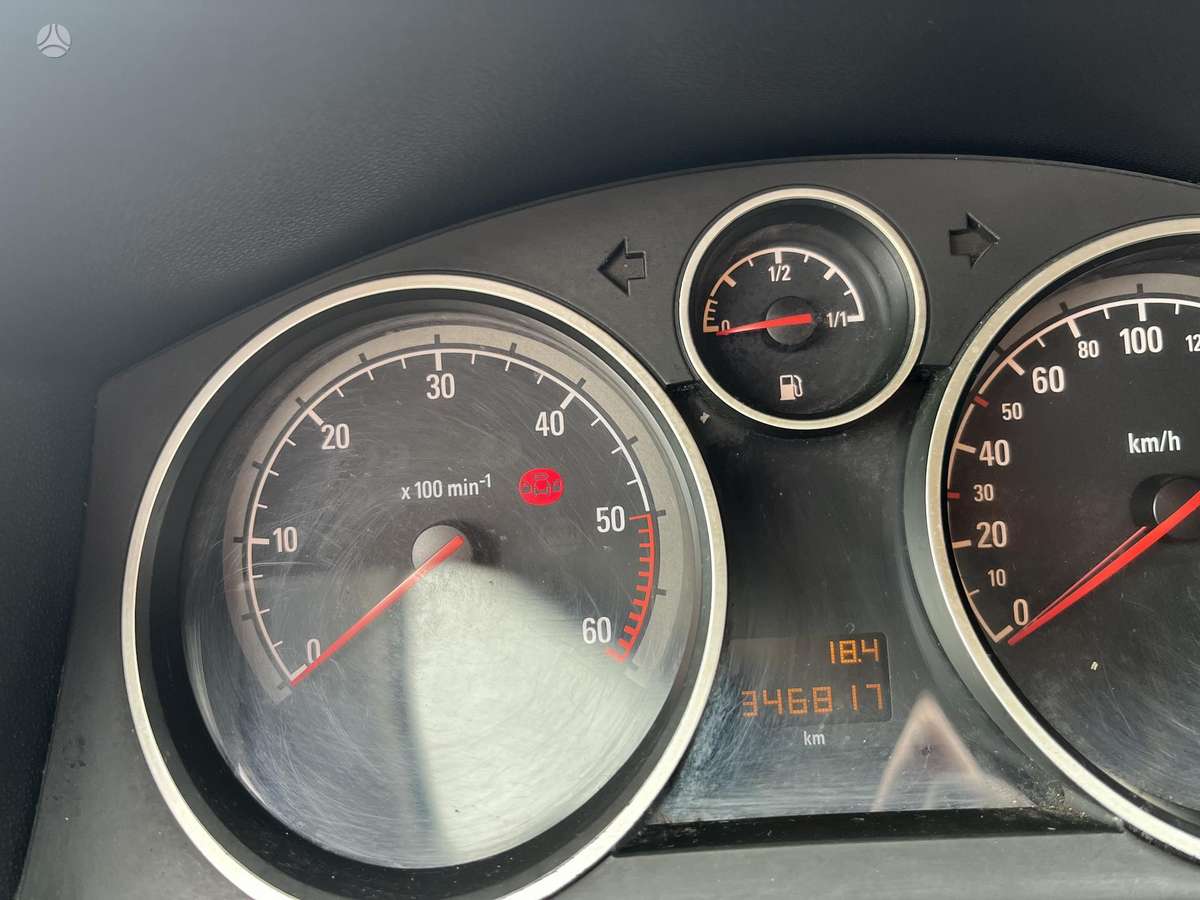 Opel Astra, 1.7 l., Хэтчбек