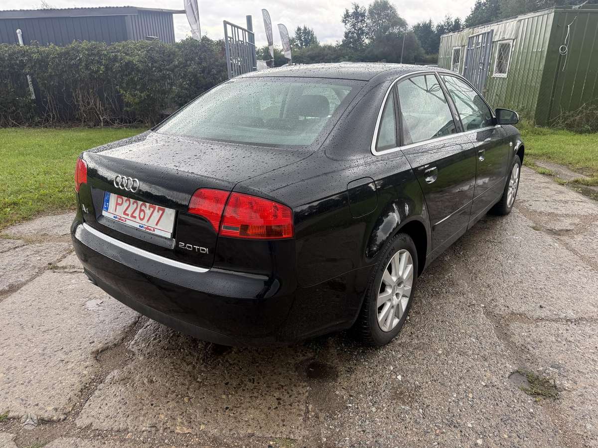 Audi A4, 2.0 l., sedanas