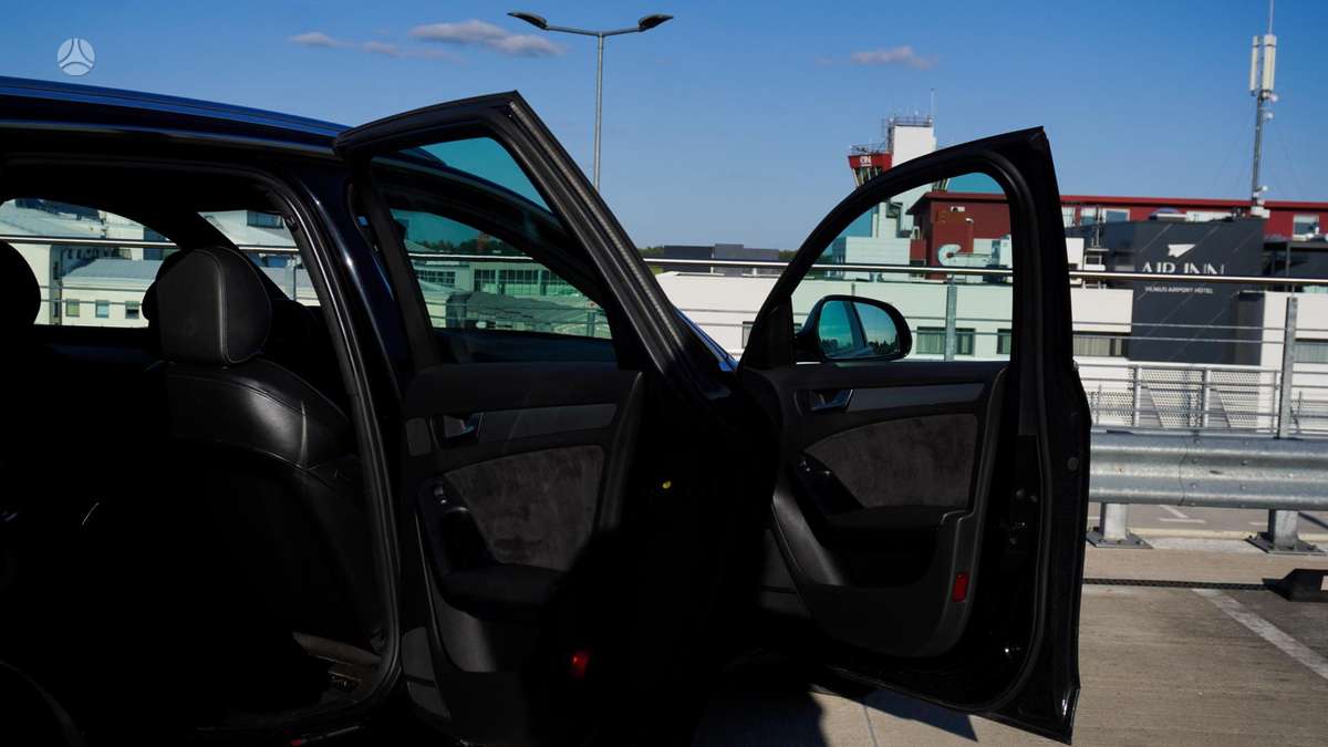 Audi A4, 2.7 l., wagon