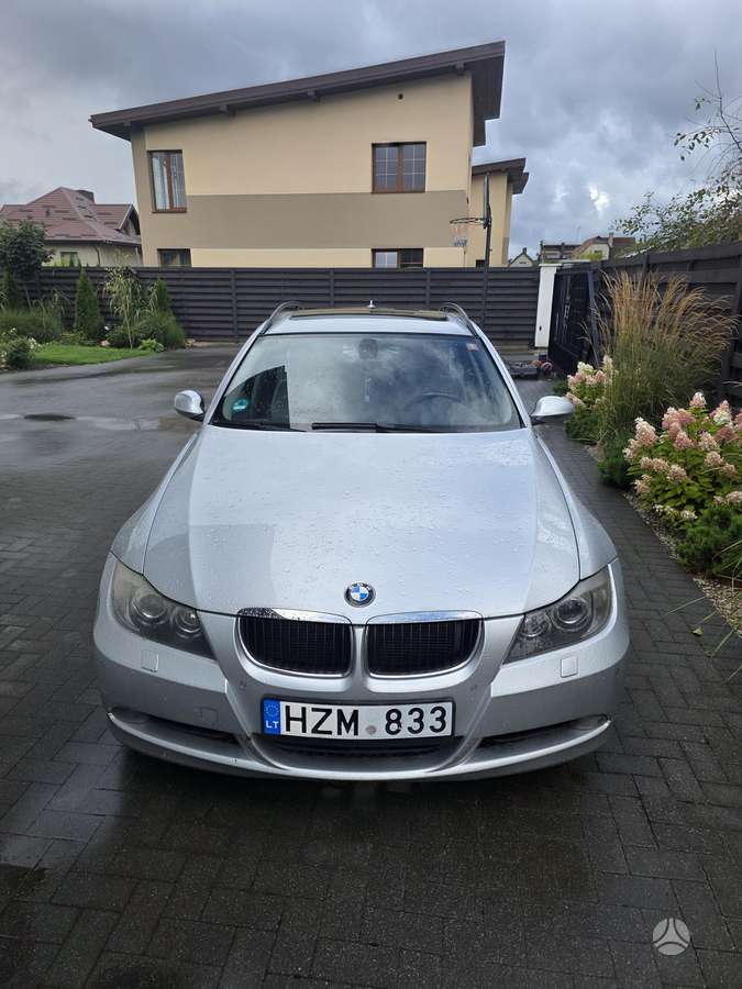 BMW 320, 2.0 l., wagon
