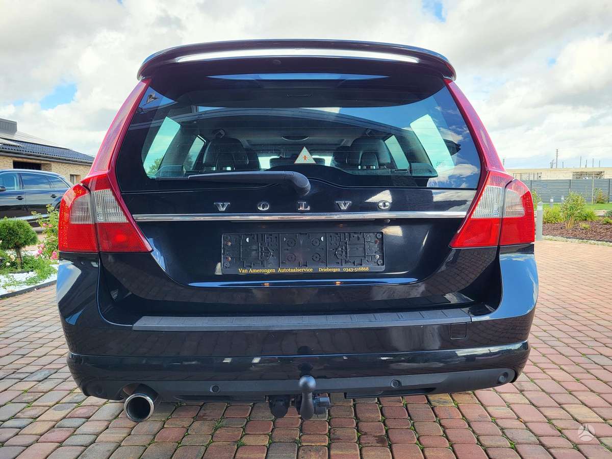 Volvo V70, 2.0 l., Универсал