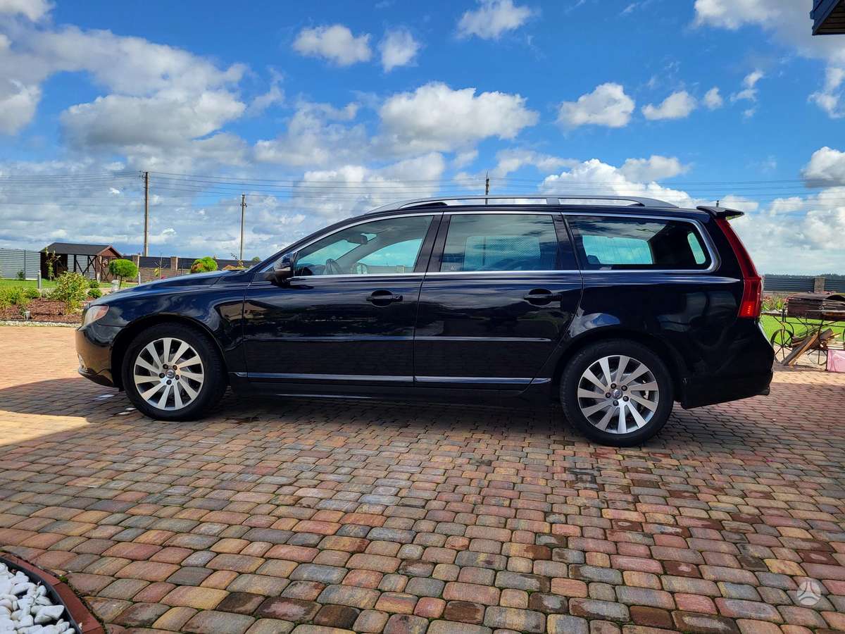 Volvo V70, 2.0 l., universalas