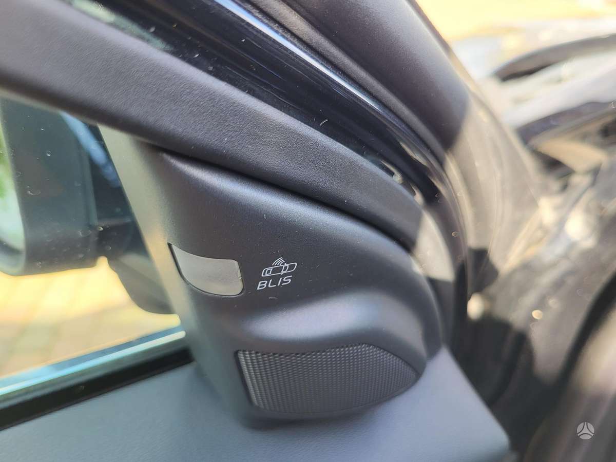 Volvo V70, 2.0 l., Универсал