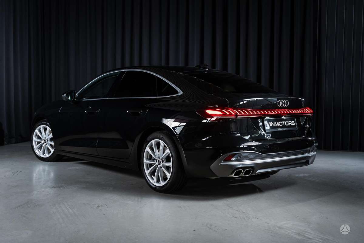 Audi A5, 2.0 l., hatchback