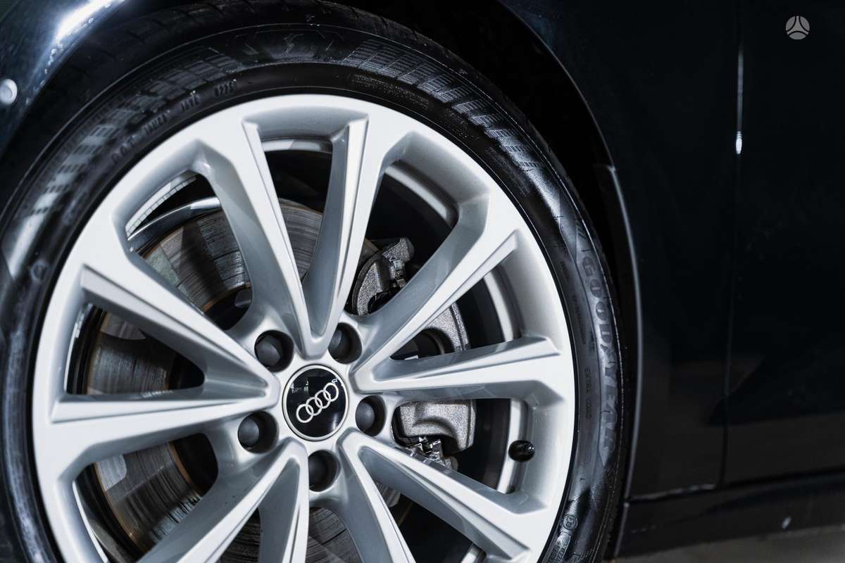 Audi A5, 2.0 l., hatchback