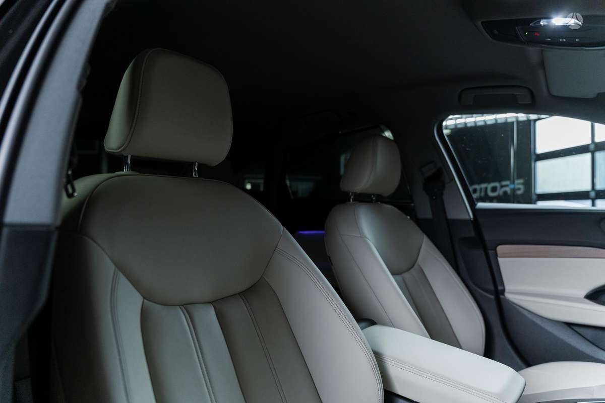 Audi A5, 2.0 l., hatchback