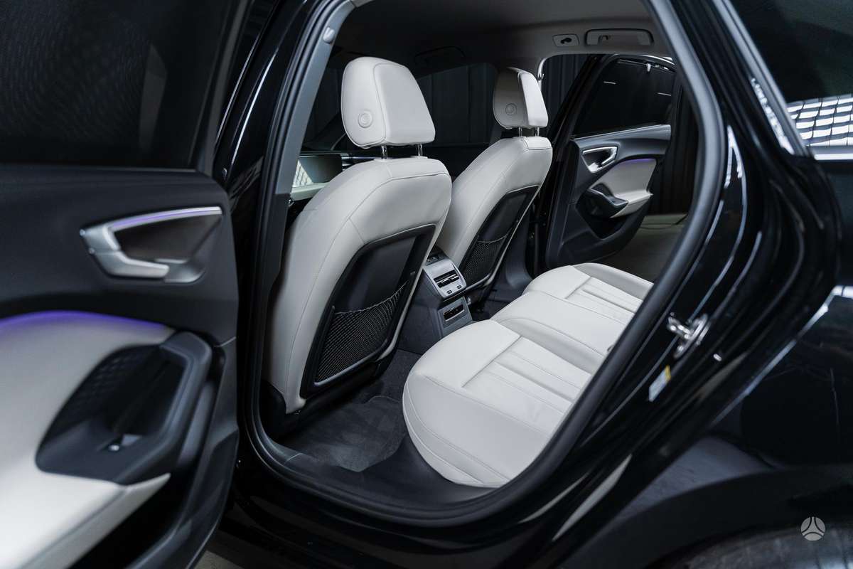 Audi A5, 2.0 l., hatchback