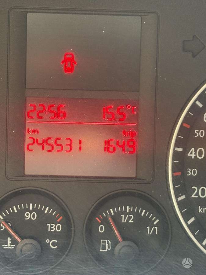 Volkswagen Golf - 5