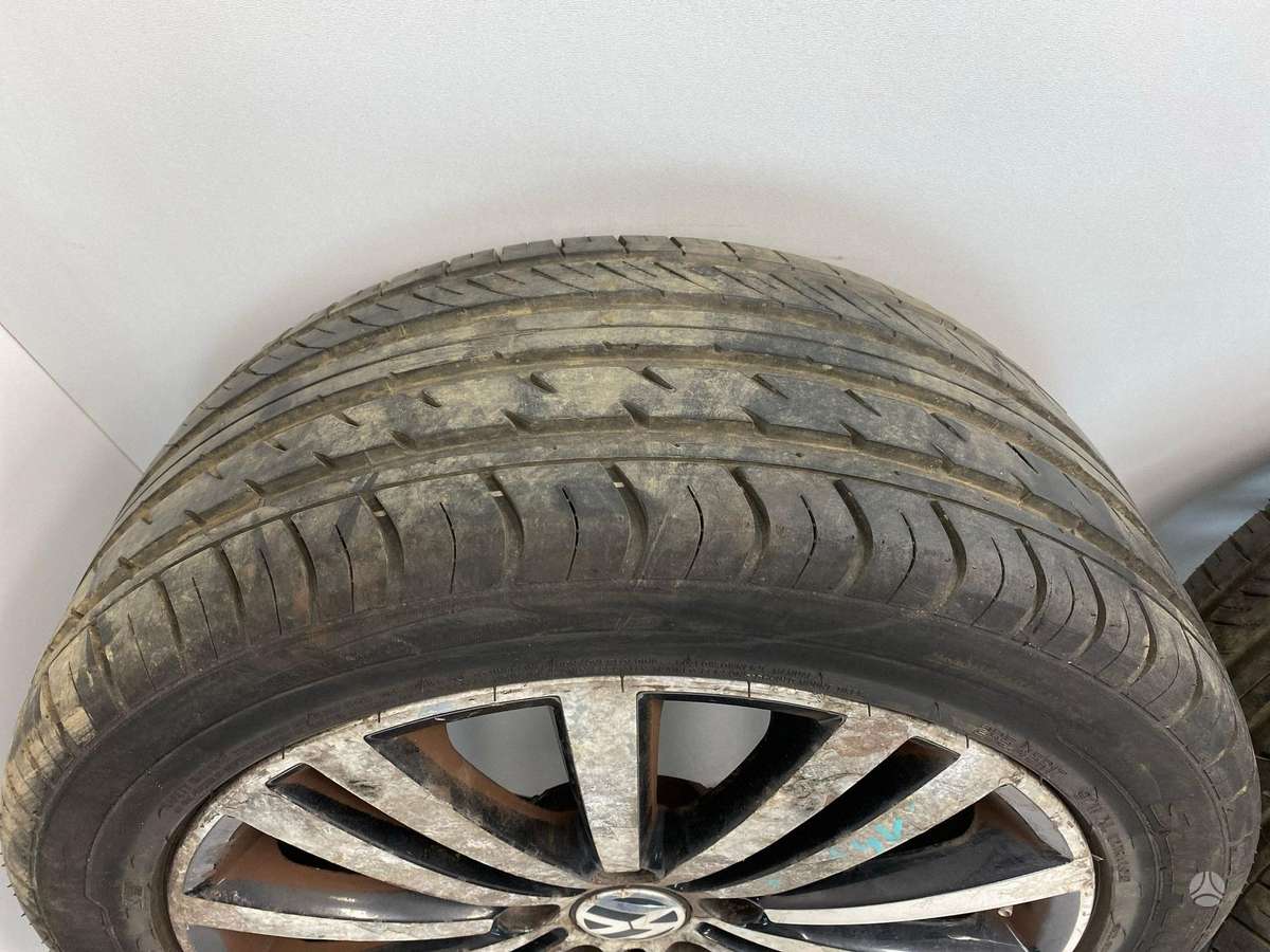 Volkswagen Passat, light alloy, R17