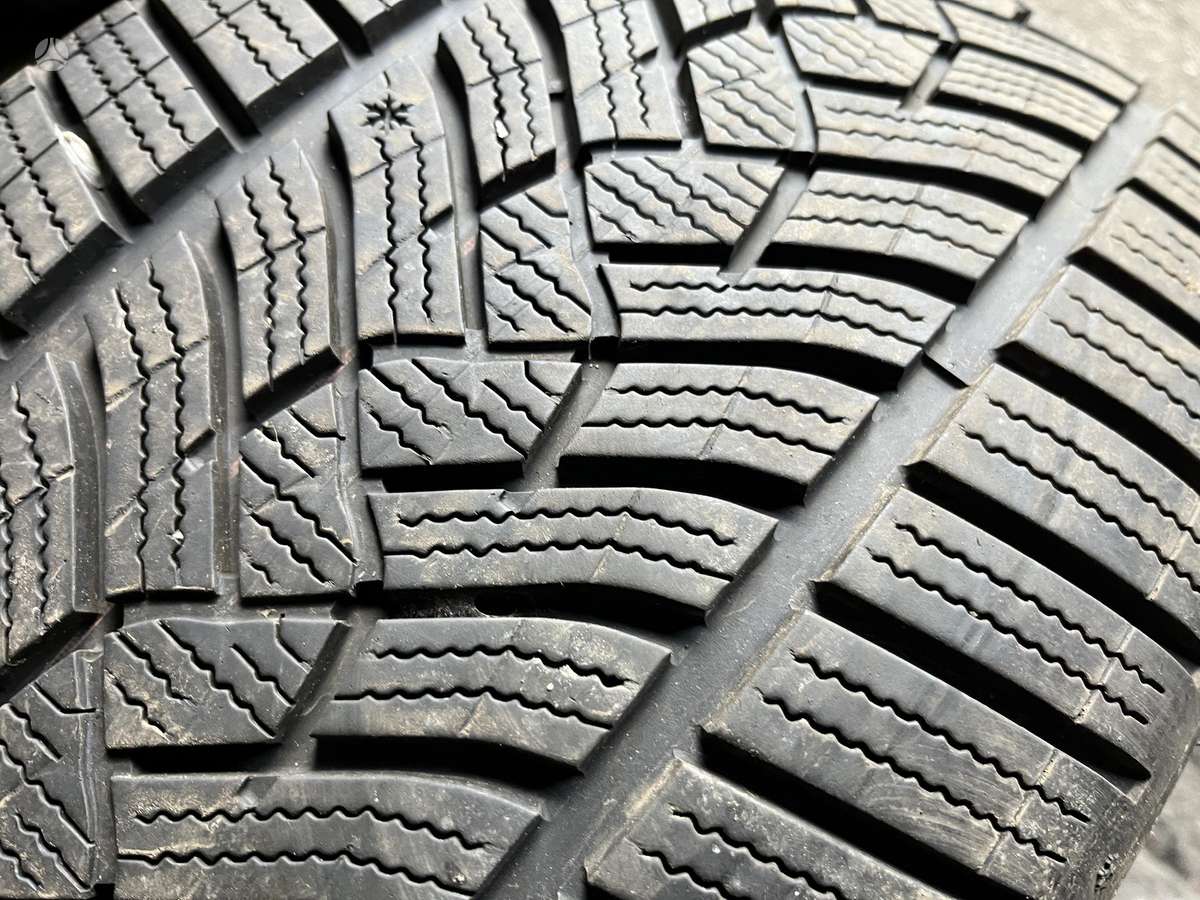 Goodyear UltraGrip Performance +, зимние 255/40 R19