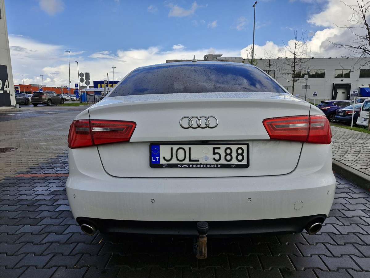 Audi A6, 3.0 l., Седан