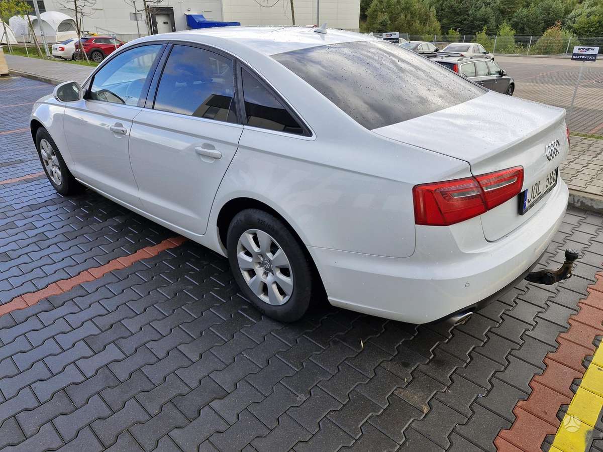 Audi A6, 3.0 l., Седан