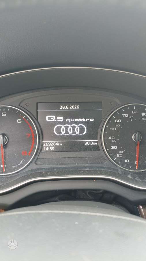 Audi Q5, 2.0 l., mpv / minivan