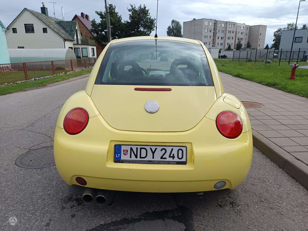 Volkswagen Beetle - 2