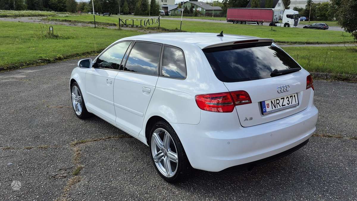 Audi A3, 2.0 l., hatchback