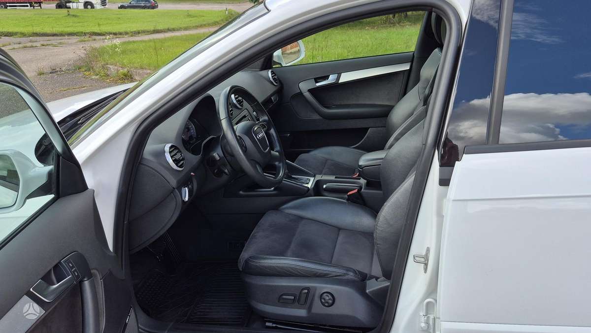 Audi A3, 2.0 l., Хэтчбек