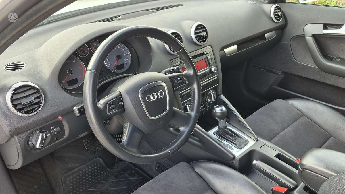 Audi A3, 2.0 l., Хэтчбек