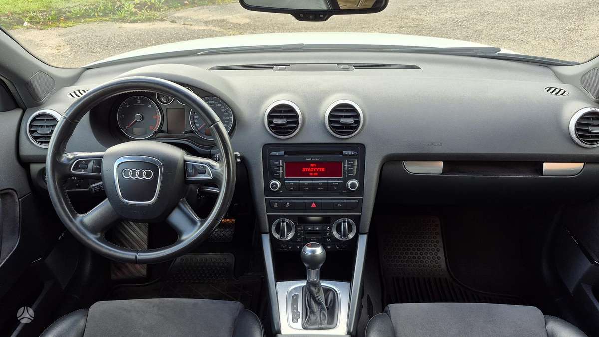 Audi A3, 2.0 l., Хэтчбек
