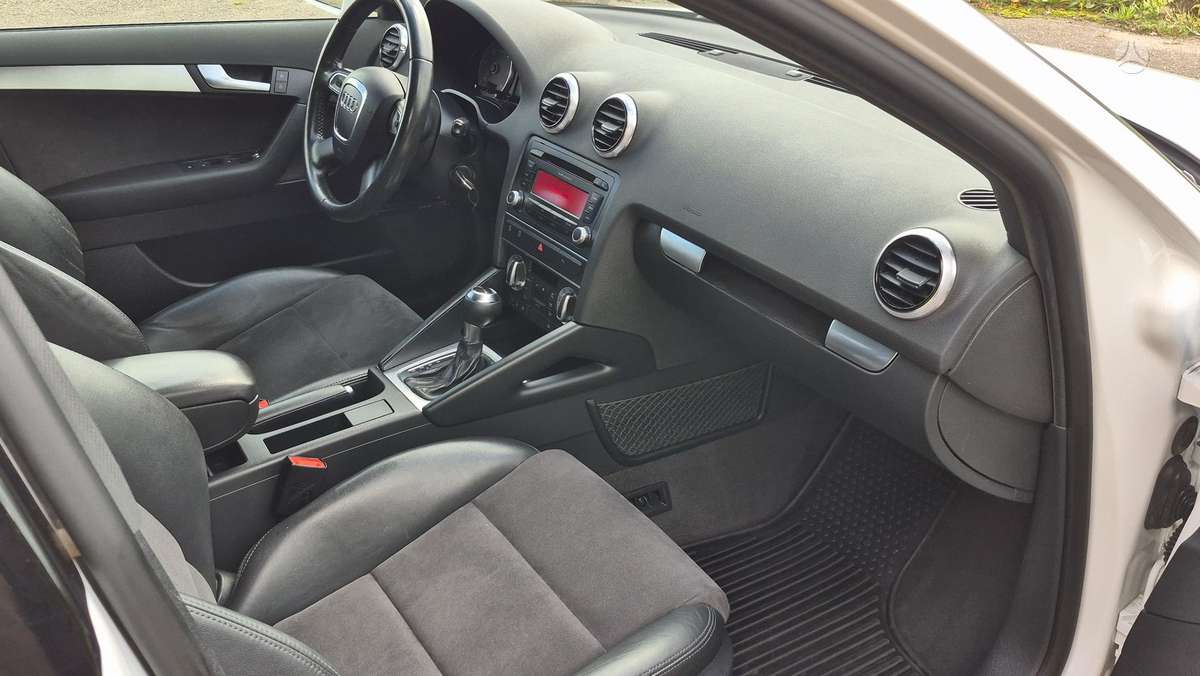 Audi A3, 2.0 l., hečbekas