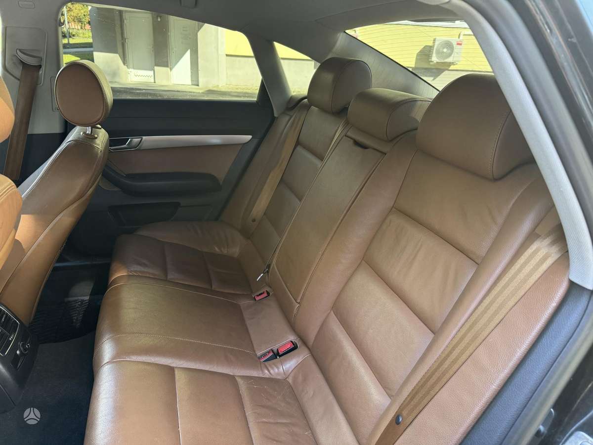 Audi A6, 3.0 l., Седан
