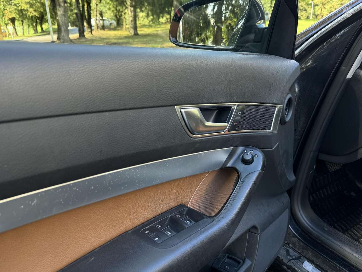 Audi A6, 3.0 l., Седан