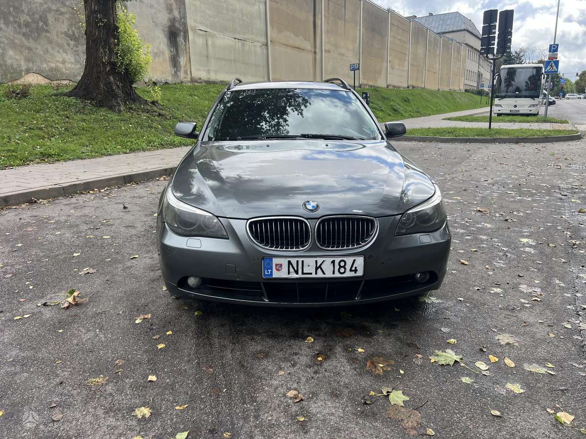 BMW 525, 2.5 l., Универсал