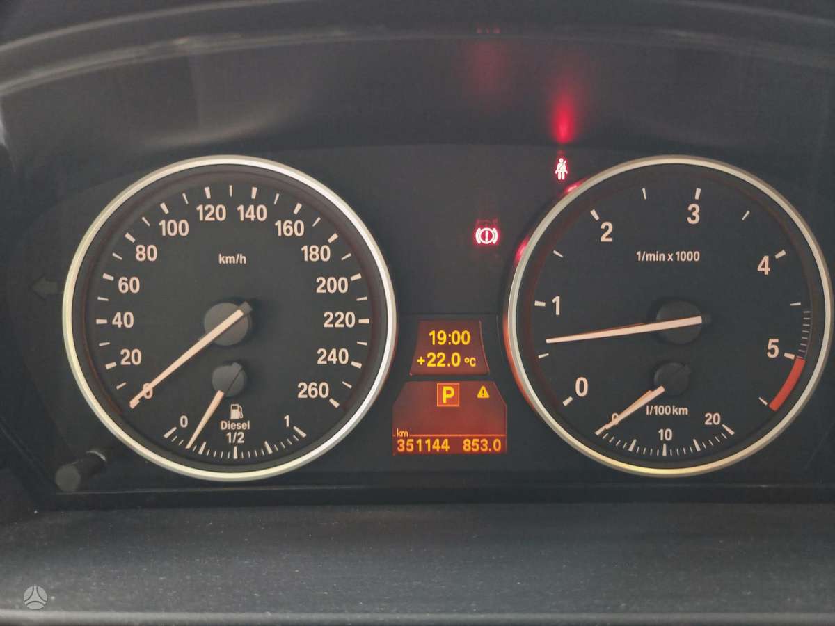 BMW 525, 3.0 l., universalas