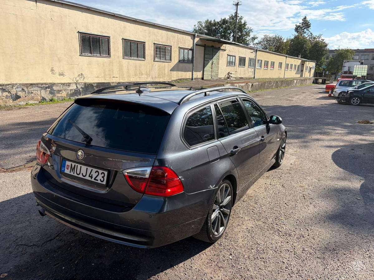 BMW 320, 2.0 l., wagon