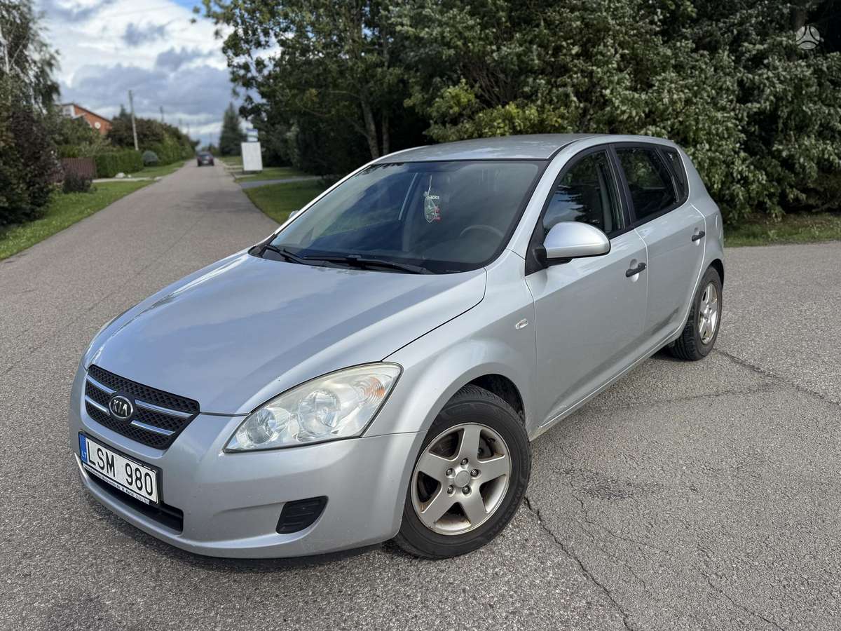 Kia Ceed, 1.4 l., Хэтчбек