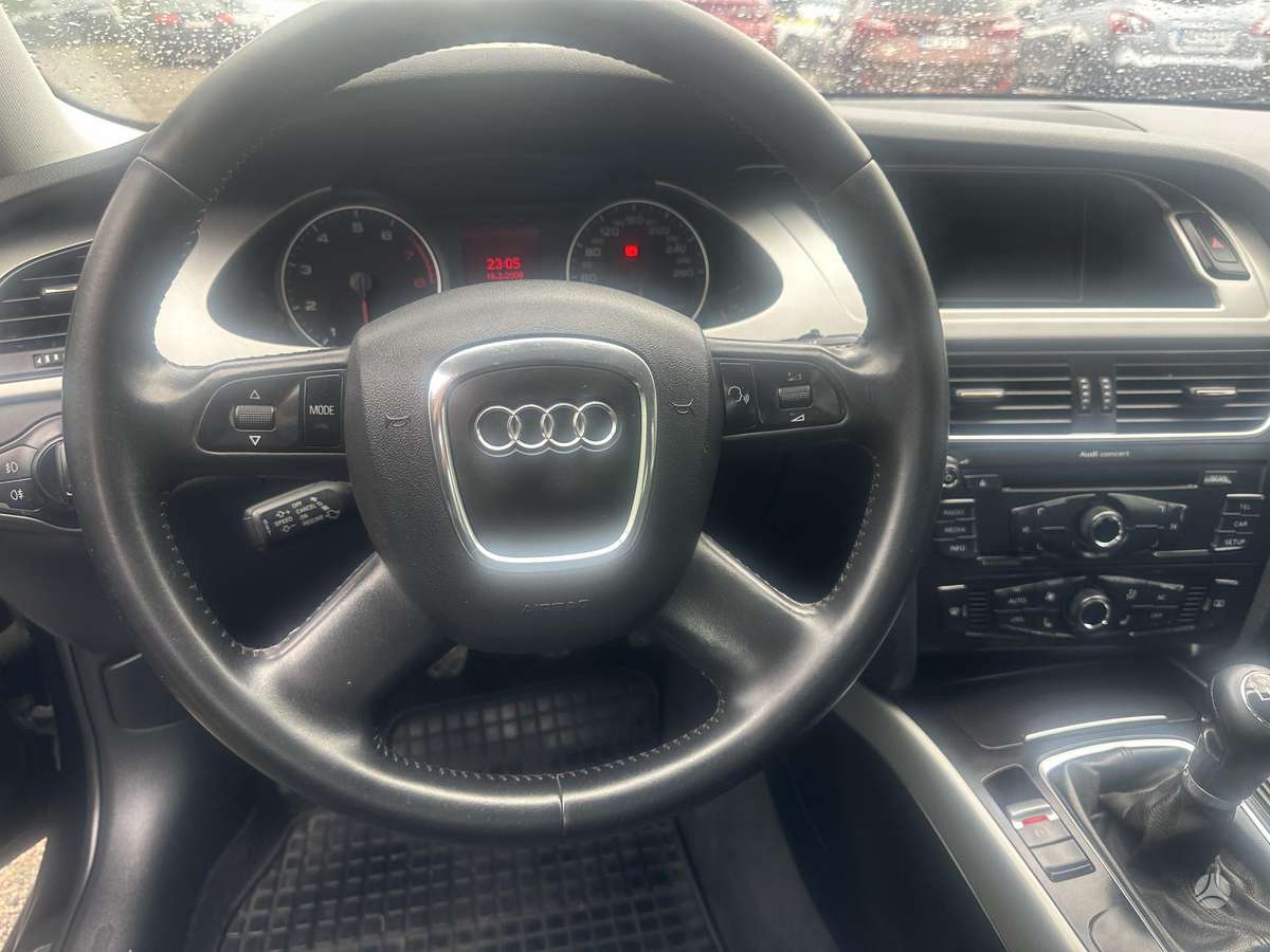 Audi A4, 1.8 l., wagon