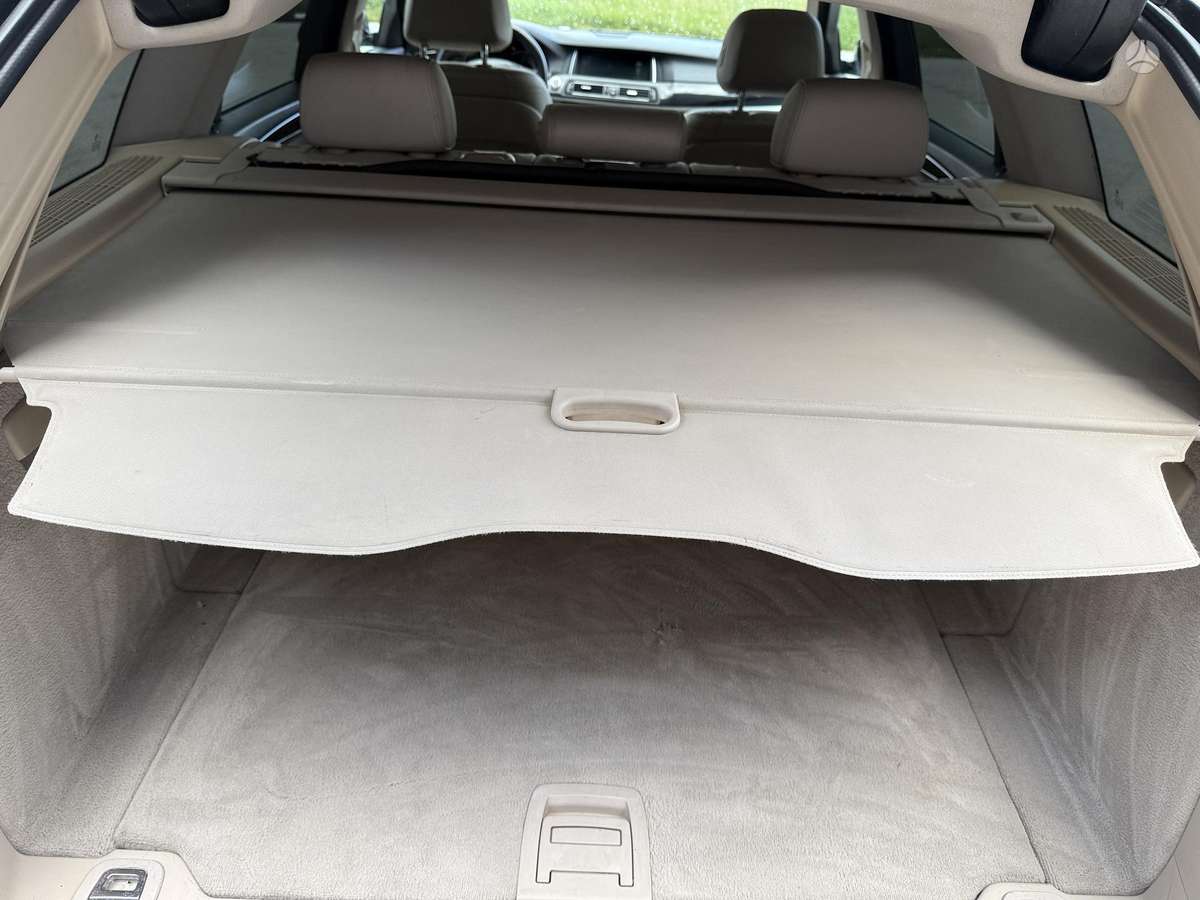BMW 520, 2.0 l., wagon