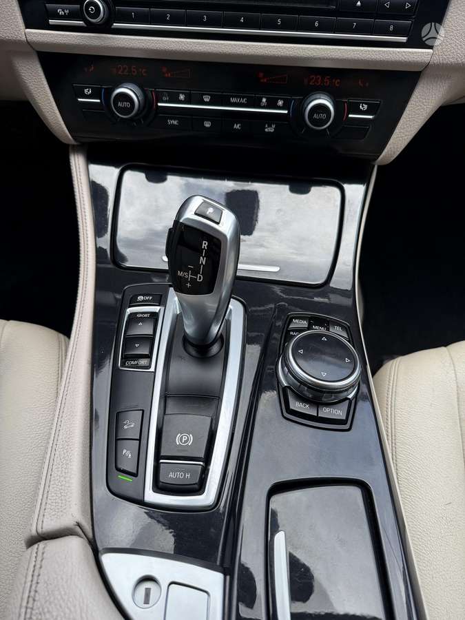 BMW 520, 2.0 l., Универсал