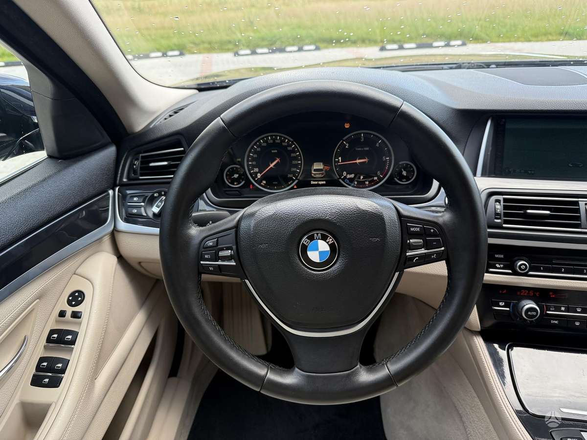 BMW 520, 2.0 l., universalas