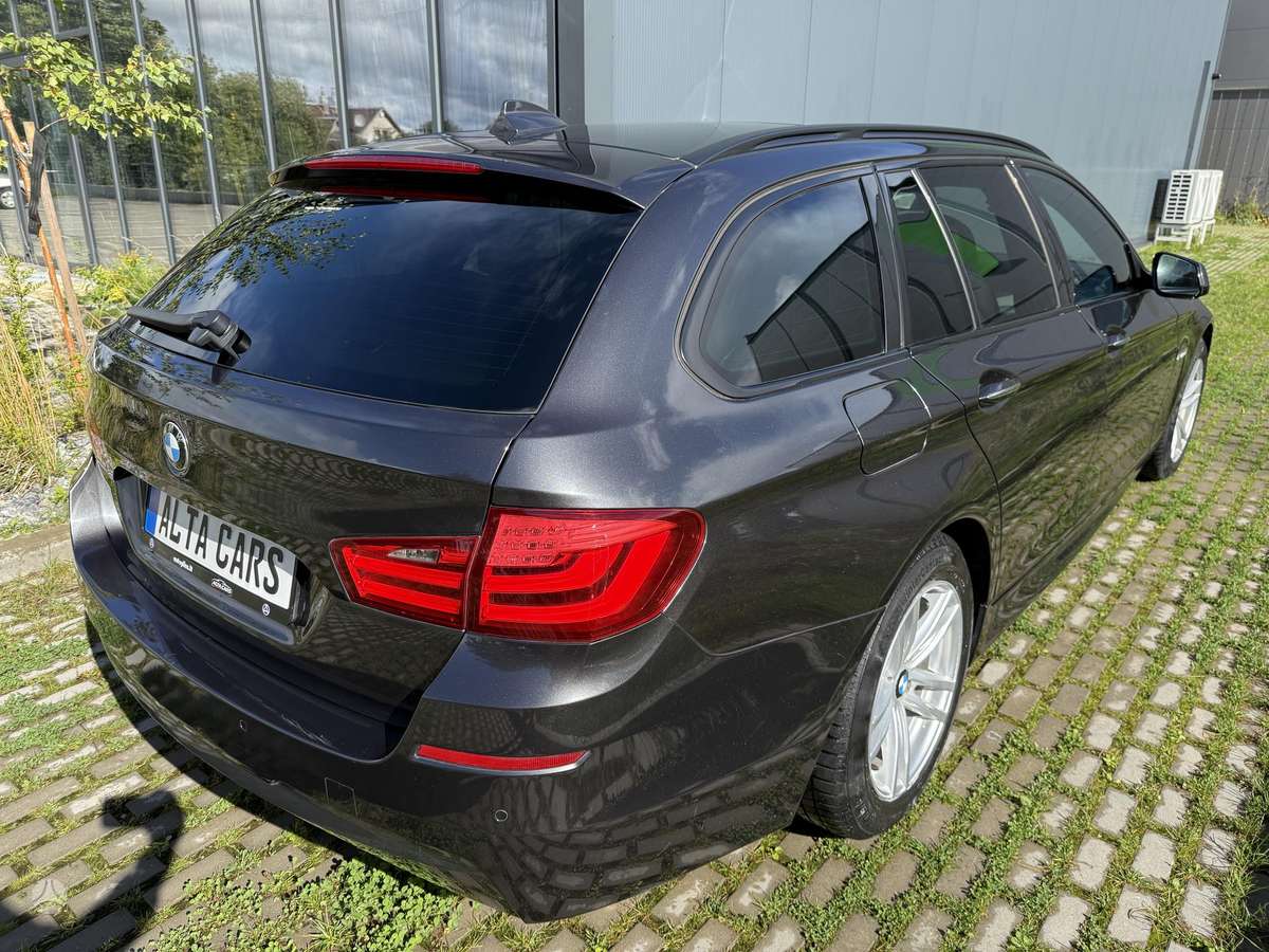 BMW 530, 3.0 l., Универсал