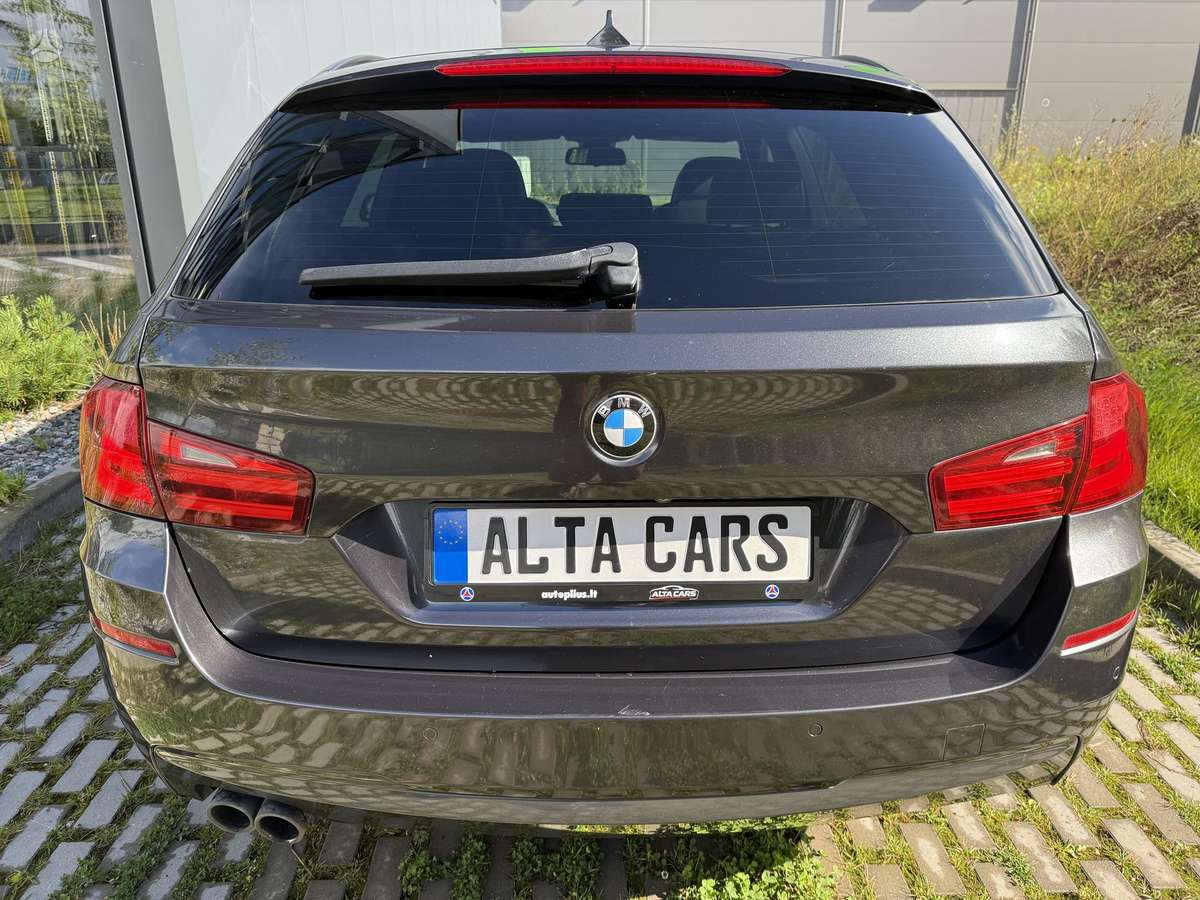 BMW 530, 3.0 l., wagon