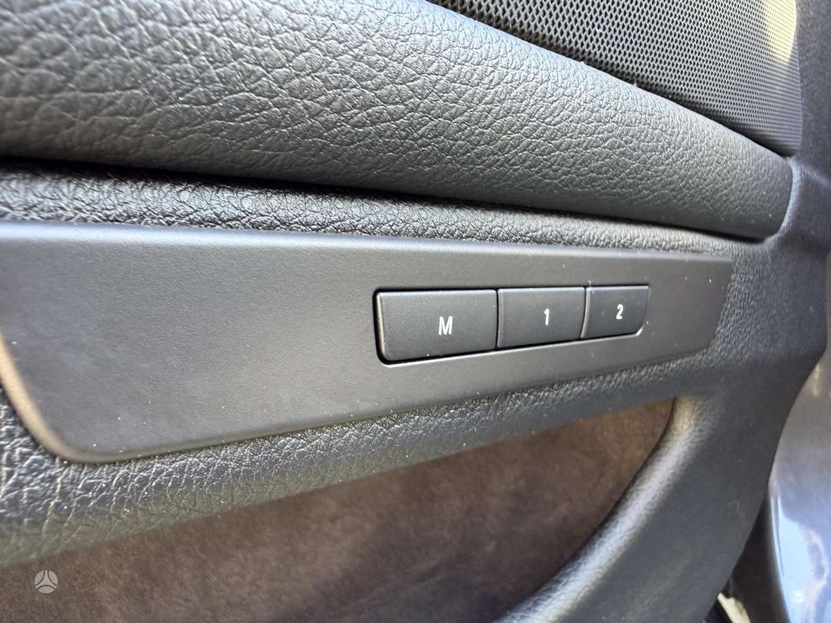 BMW 530, 3.0 l., wagon