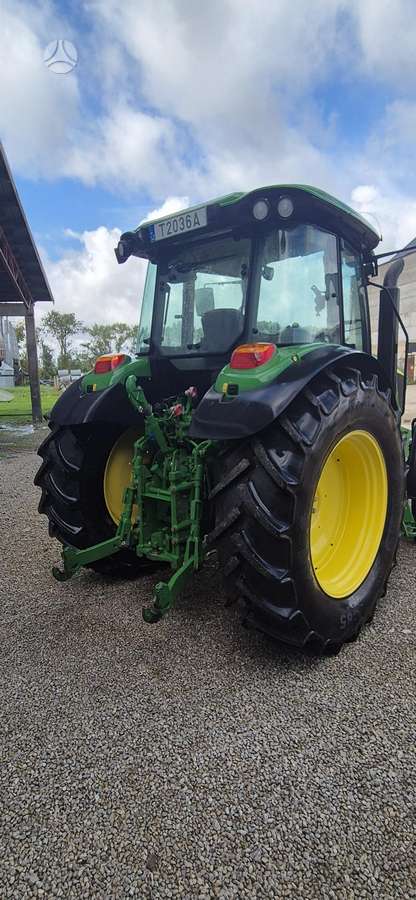 John Deere 6110MC, traktori