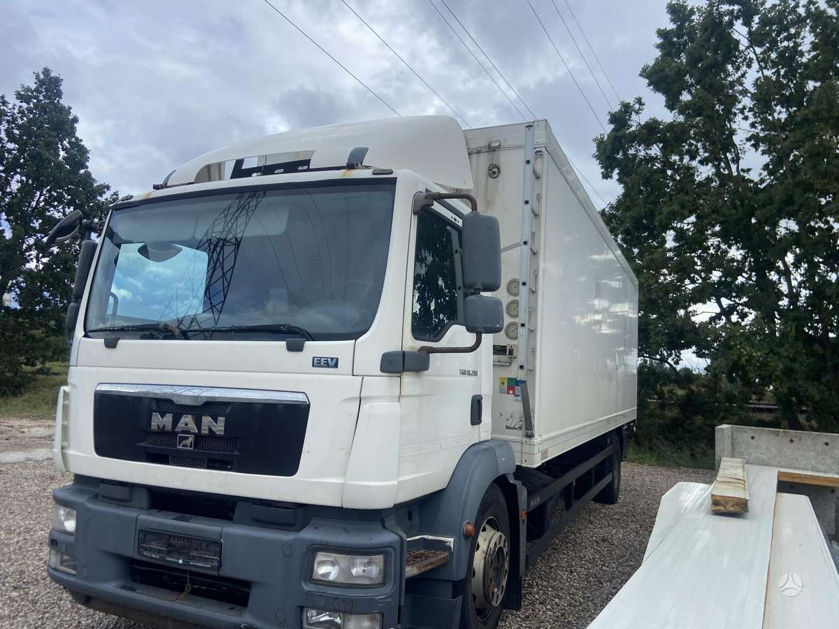 MAN TGM 18. 290, refrigerated trucks