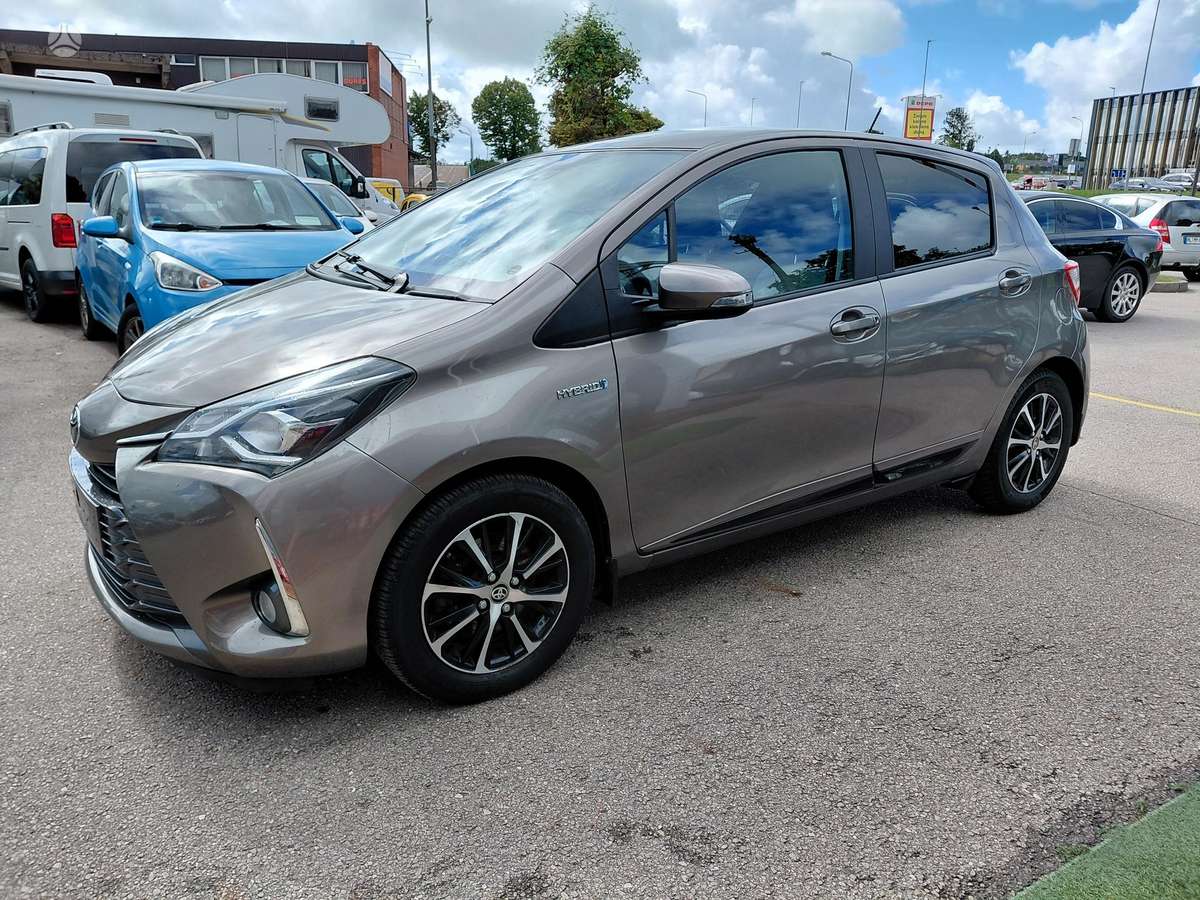 Toyota Yaris - 2