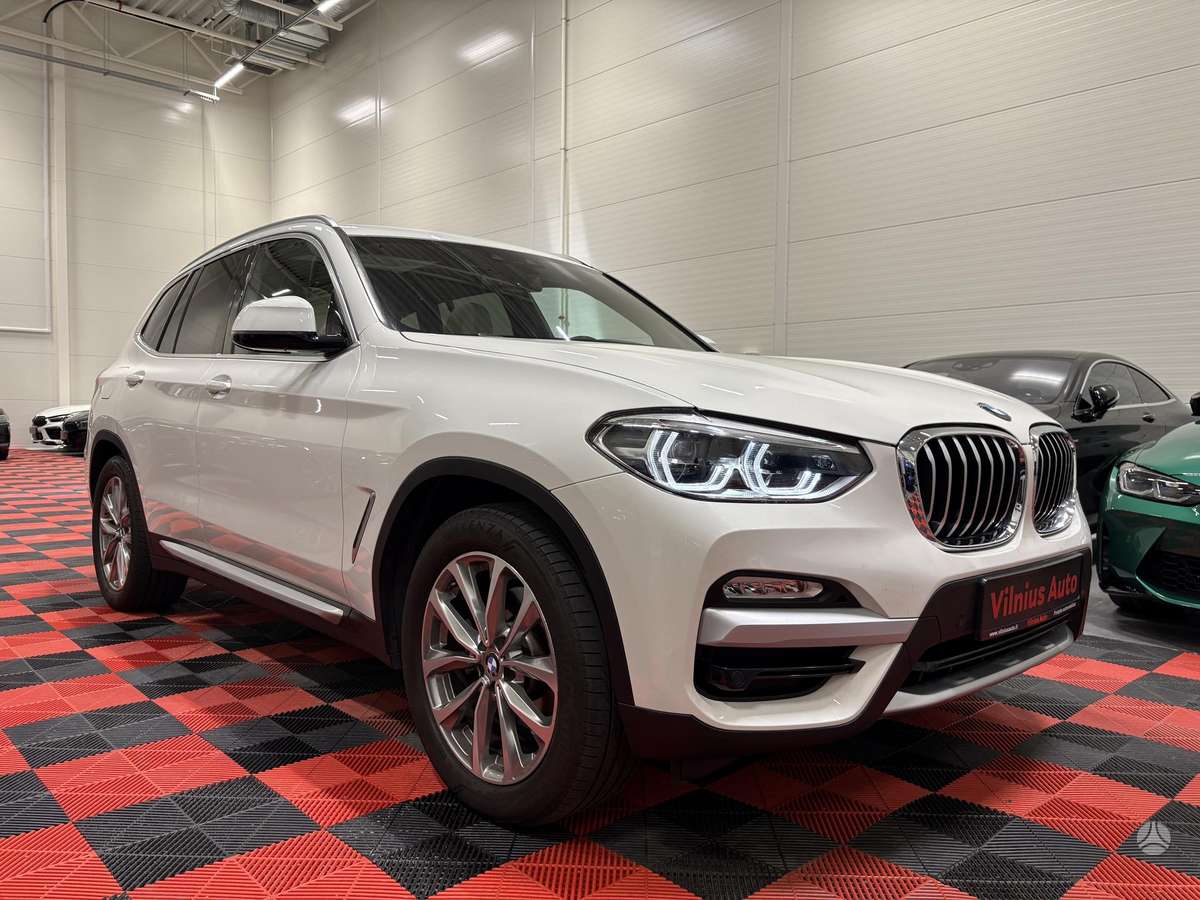 BMW X3, 2.0 l., off-road / crossover