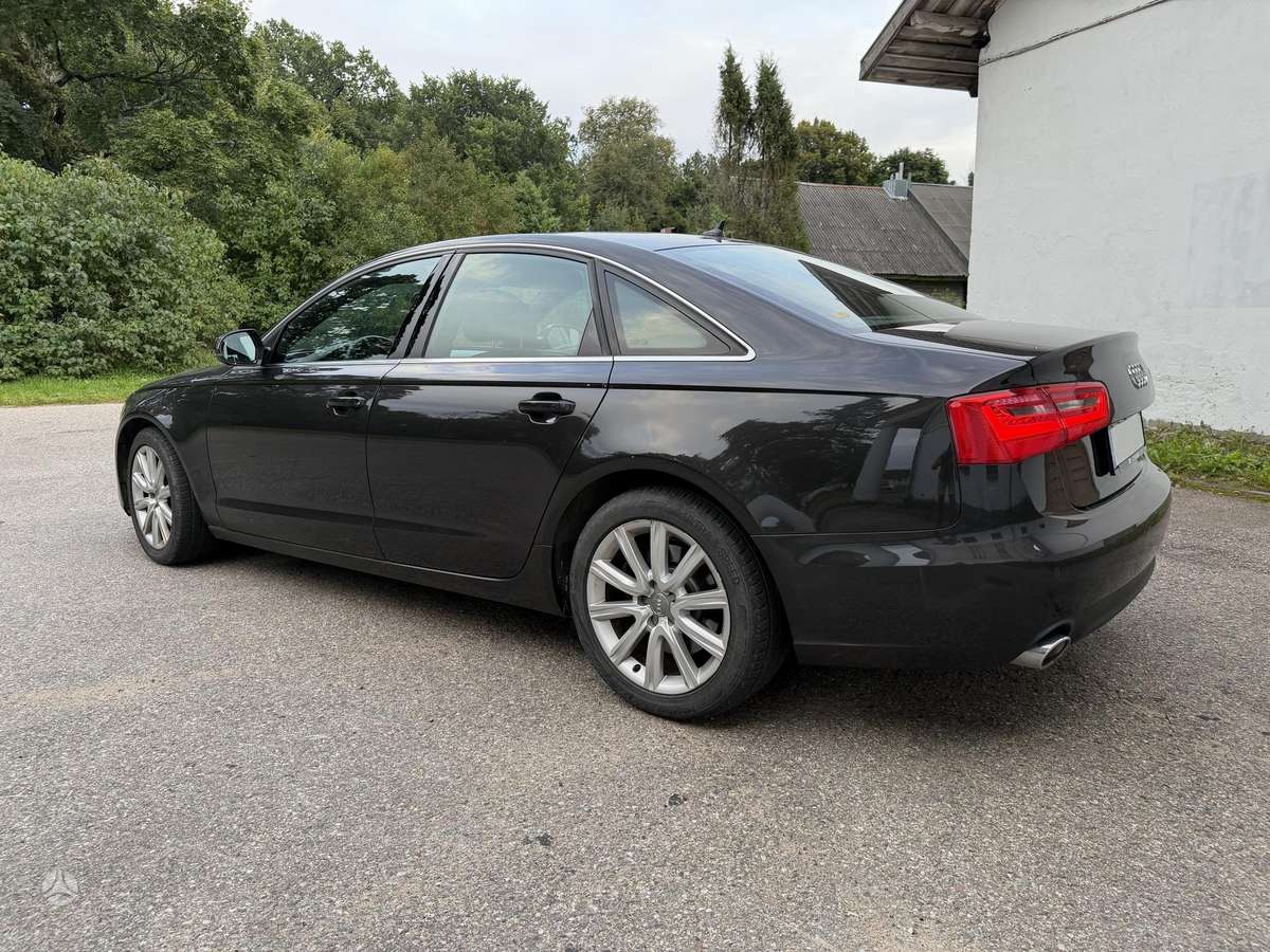 Audi A6, 3.0 l., Седан