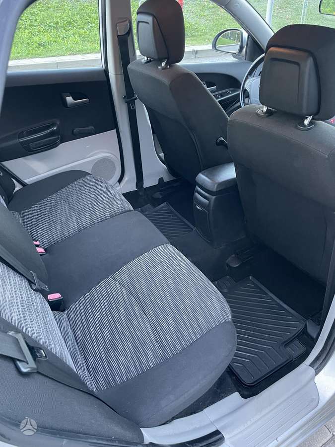 Kia Ceed, 1.6 l., Хэтчбек