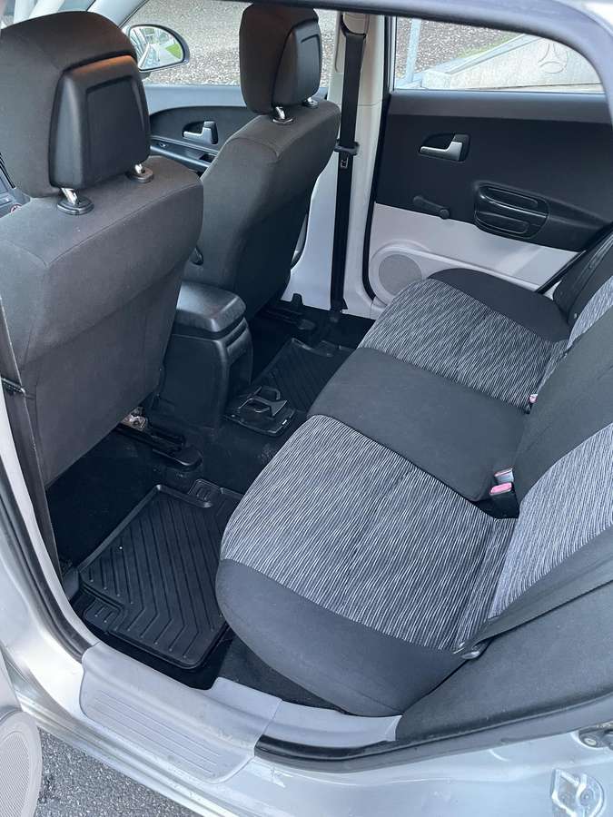 Kia Ceed, 1.6 l., Хэтчбек
