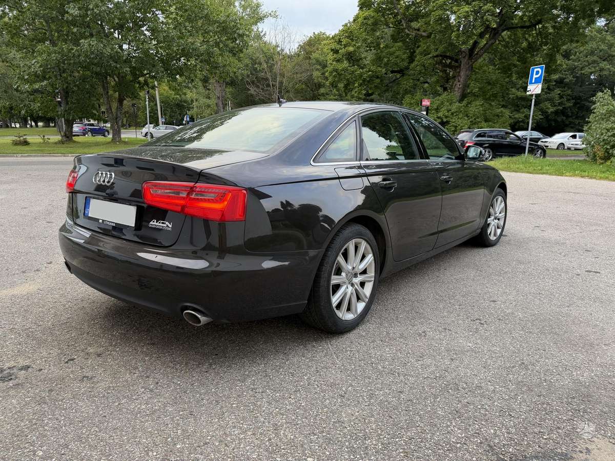 Audi A6, 3.0 l., sedanas