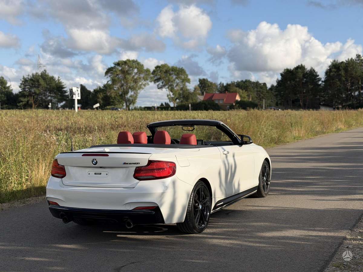 BMW M240, 3.0 l., convertible