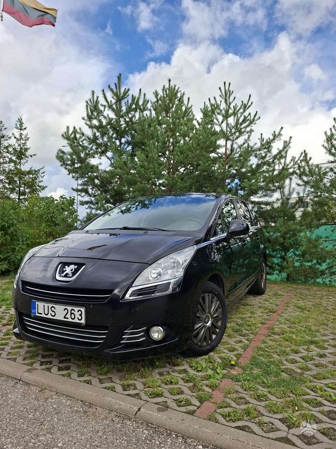 Peugeot 5008 - 1