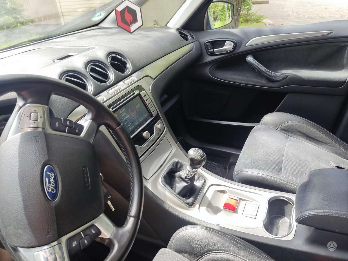 Ford C-MAX, 2.0 l., Минивэн