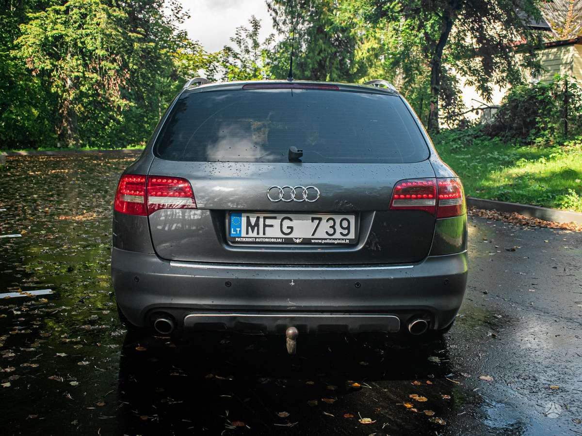 Audi A6 allroad, 3.0 l., Универсал