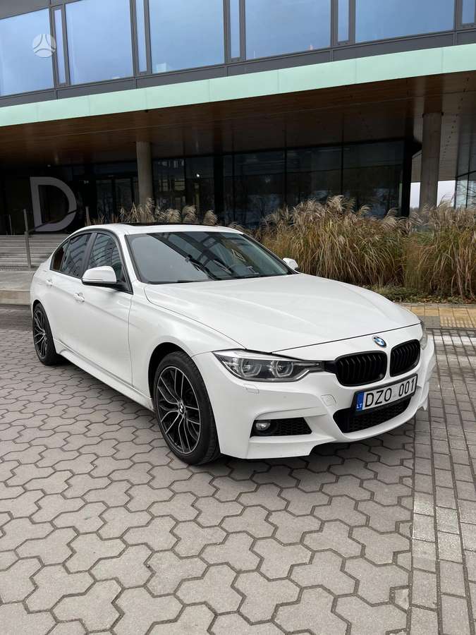 BMW 320, 2.0 l., Седан