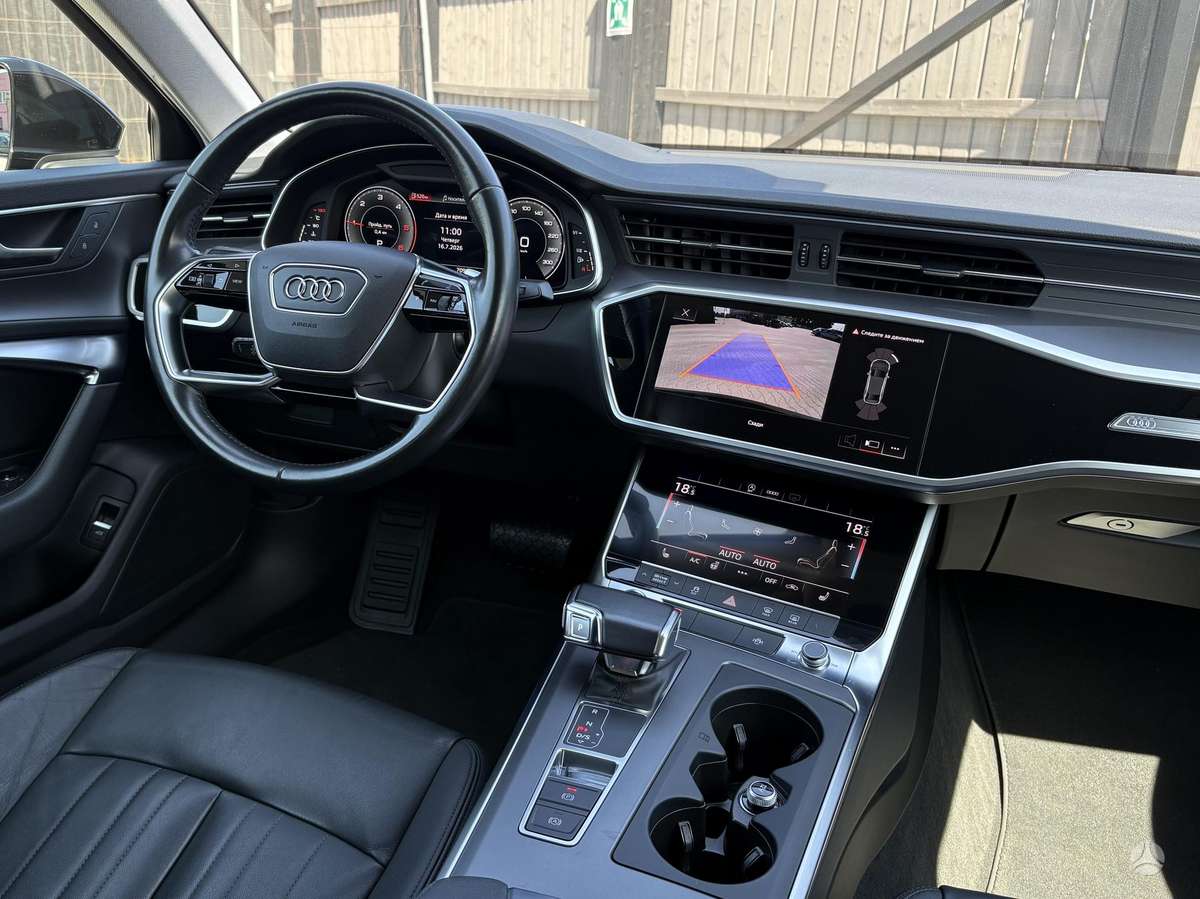 Audi A6, 2.0 l., Седан